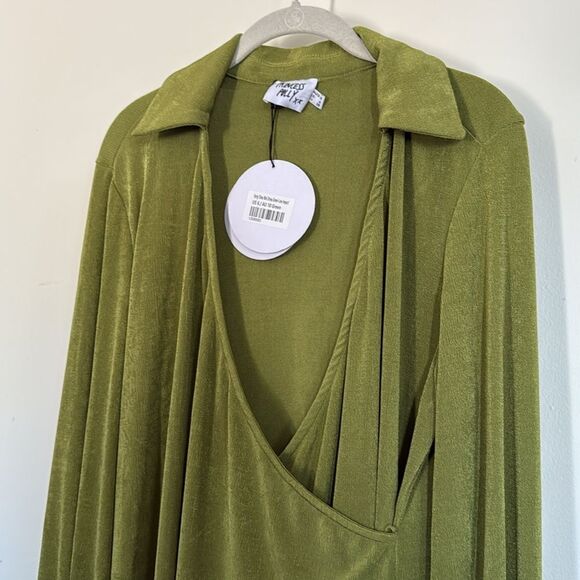Princess Polly NWT Green Wrap Mini Dress Low Impact Stretch‎ Size 6 - Picture 3 of 8